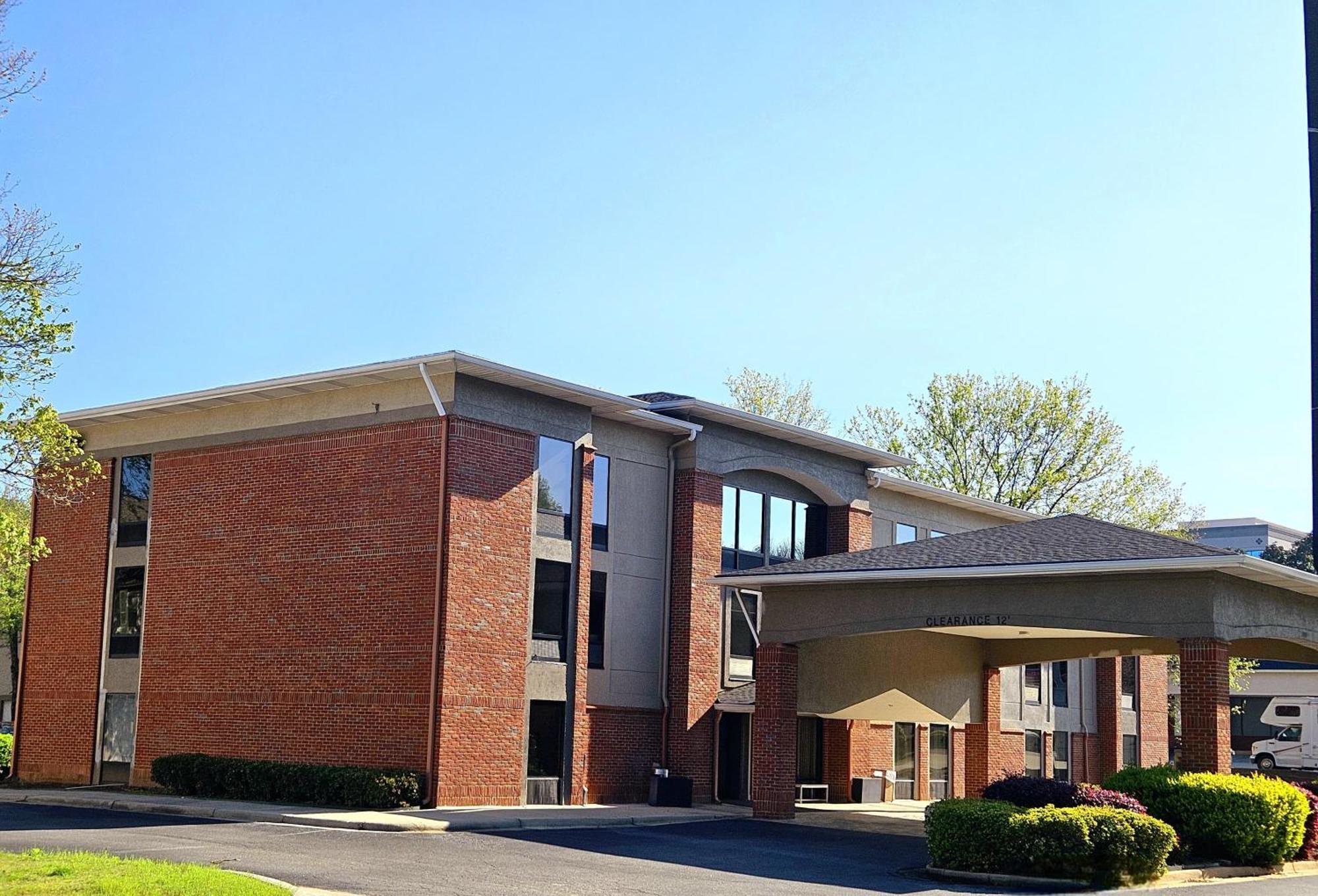 Alpharetta Inn Exterior photo